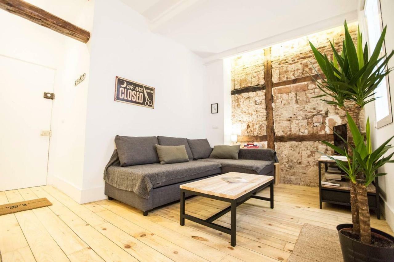 Intimate And Artistic Flat Wifi Puerta Del Sol Apartment Madrid Ngoại thất bức ảnh